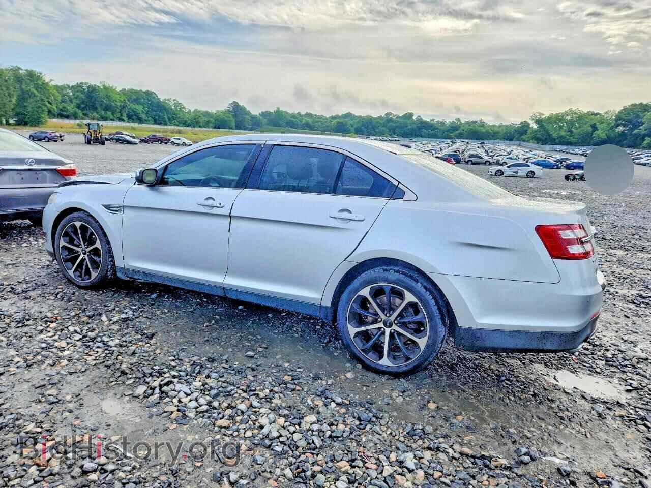 2015 FORD TAURUS - VIN: 1FAHP2F88FG103194 - Фото 2