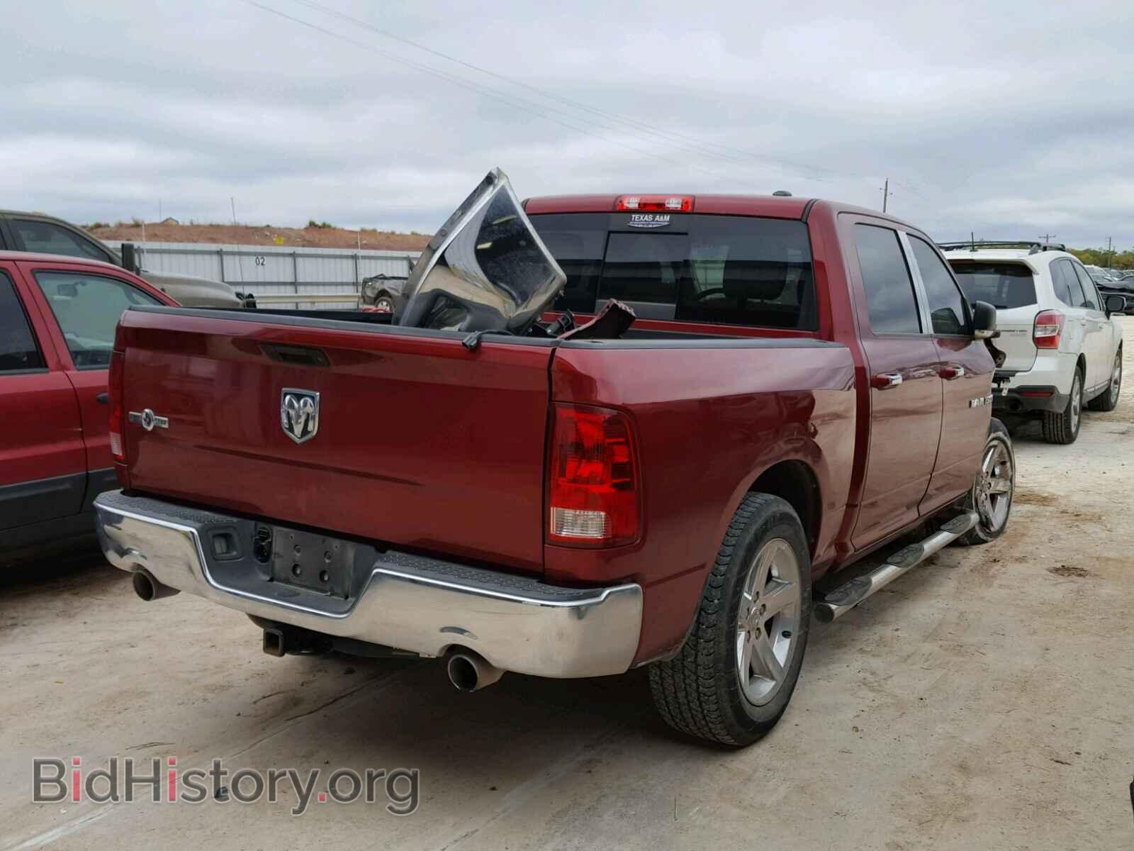 2011 DODGE RAM 1500 - VIN: 1D7RB1CT0BS603251 - Фото 4