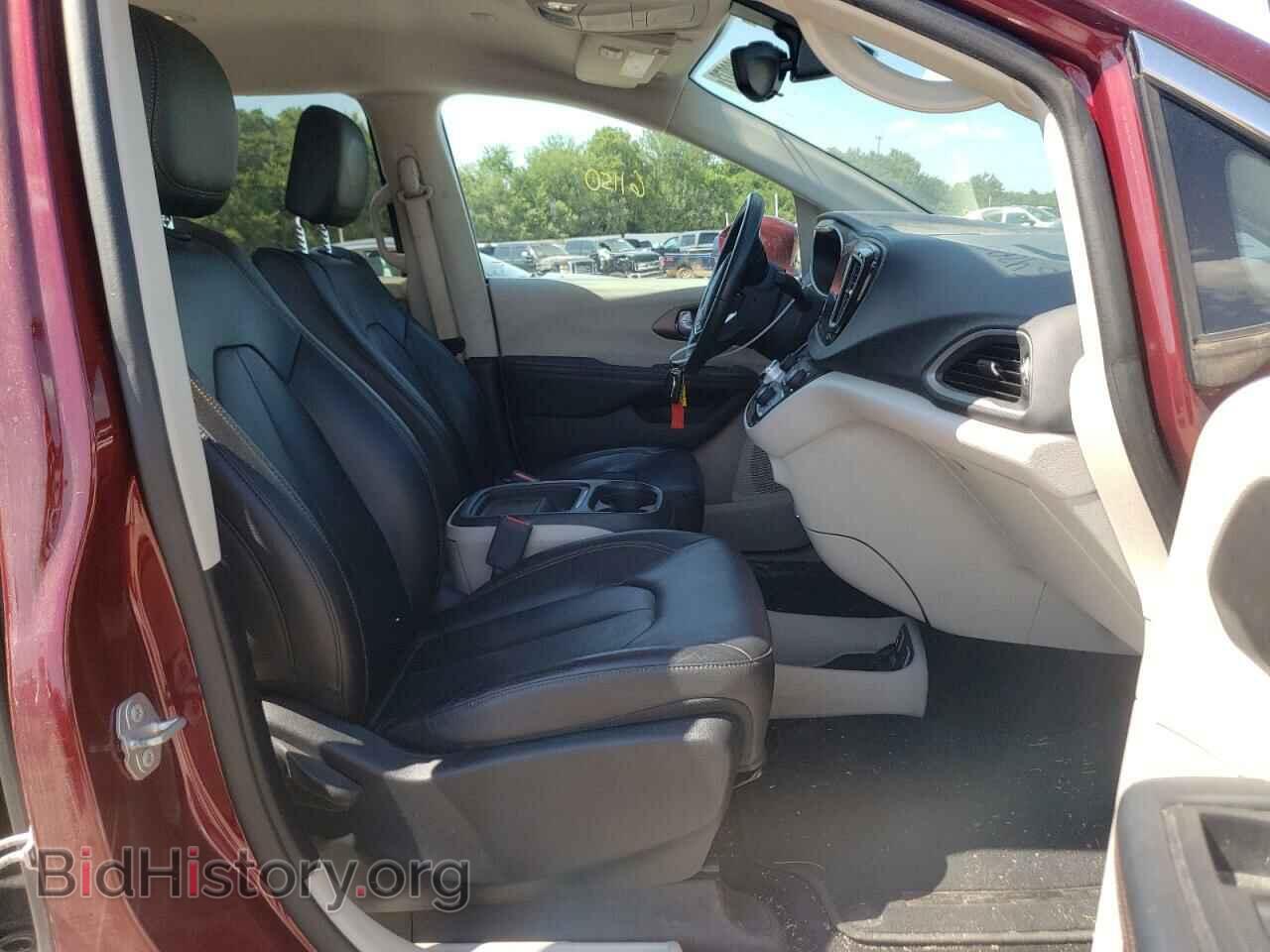 2017 CHRYSLER PACIFICA - VIN: 2C4RC1BG2HR542958 - Photo 5