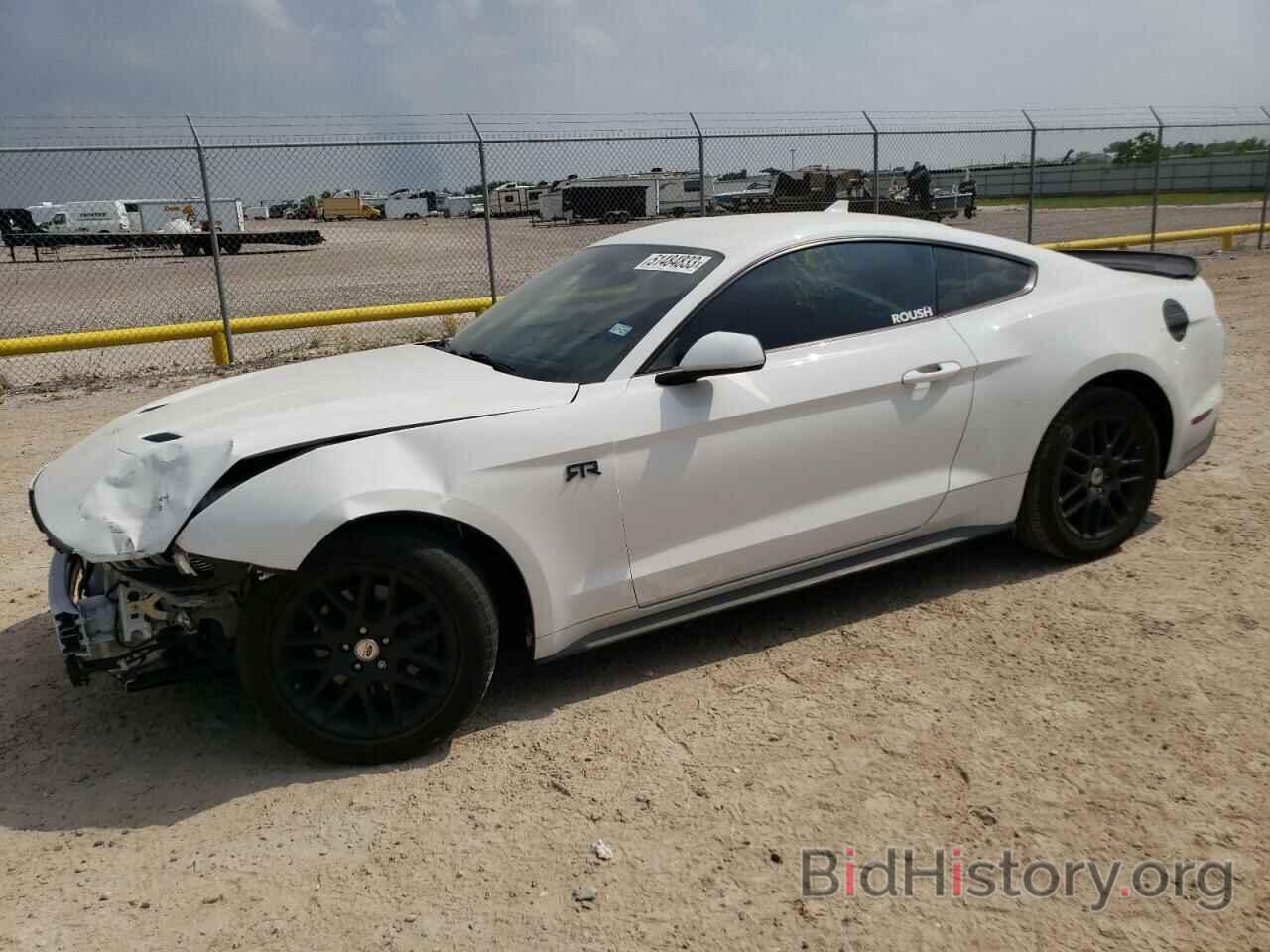 Photo 1FA6P8TH9L5173051 - FORD MUSTANG 2020