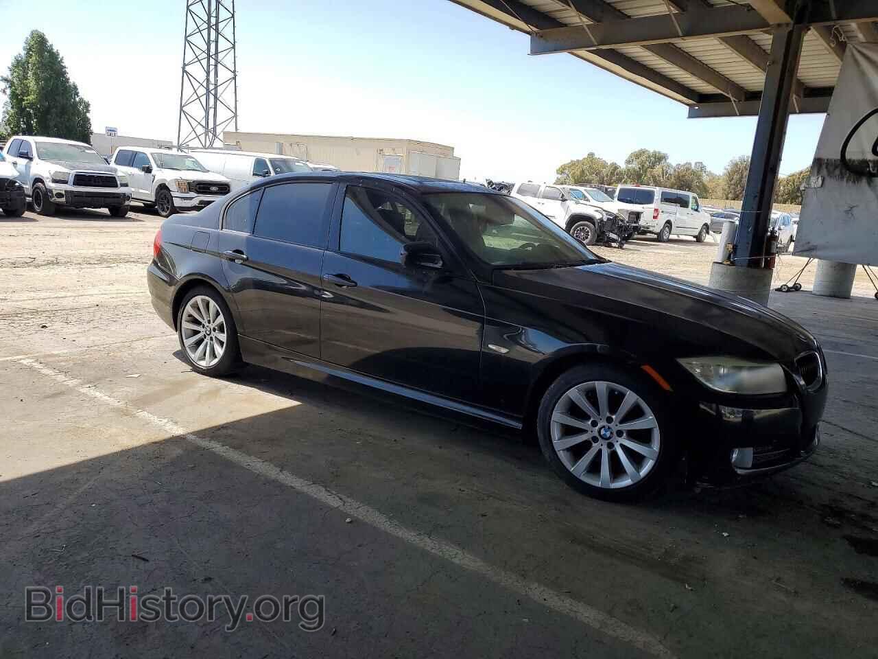 2011 BMW 3 SERIES - VIN: WBAPH5C54BF093582 - Фото 4