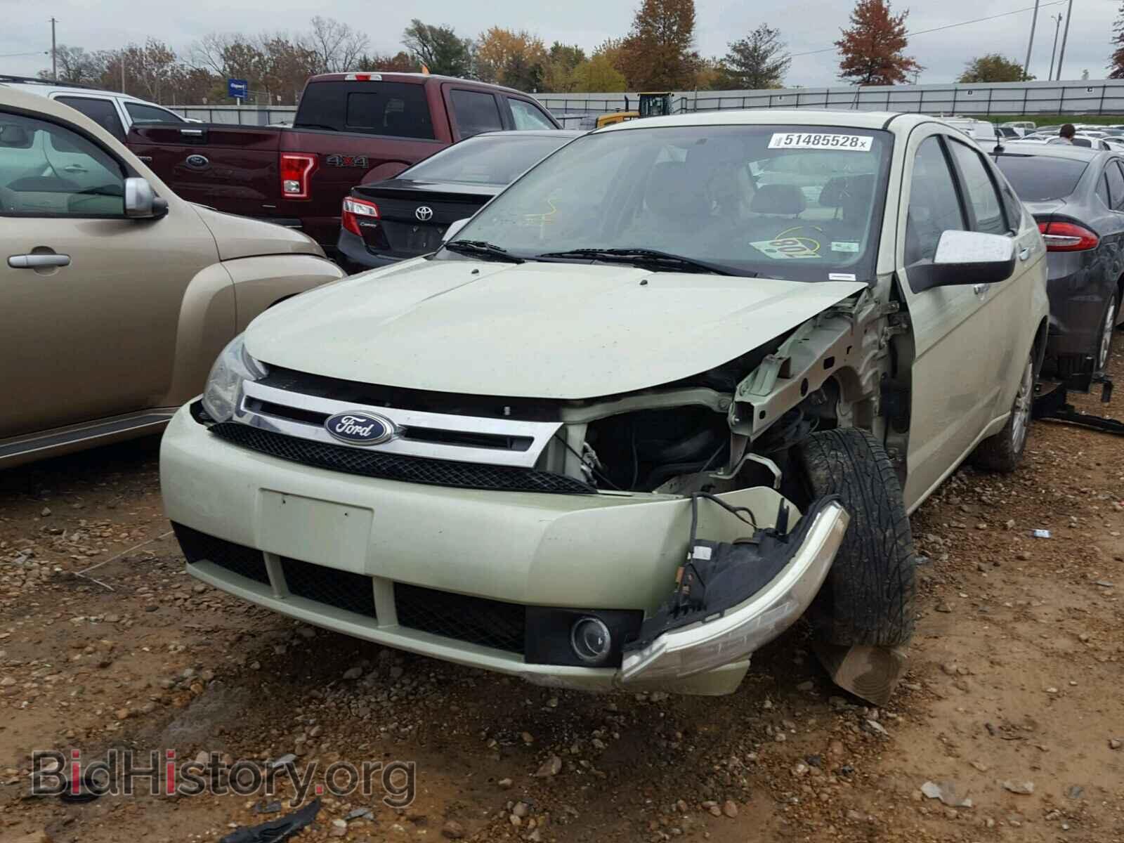 2011 FORD FOCUS - VIN: 1FAHP3HN2BW126933 - Фото 2