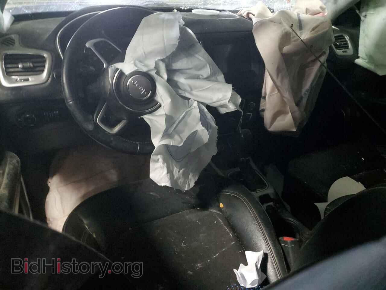 2018 JEEP COMPASS - VIN: 3C4NJDBBXJT144037 - Фото 8