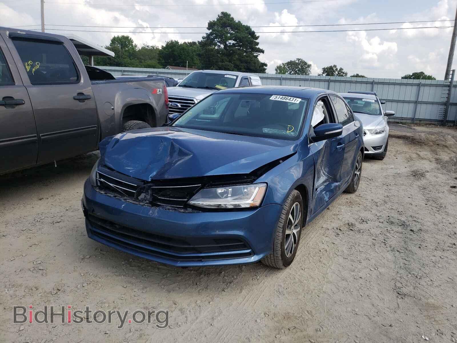2017 VOLKSWAGEN JETTA - VIN: 3VWDB7AJ7HM281182 - Фото 2
