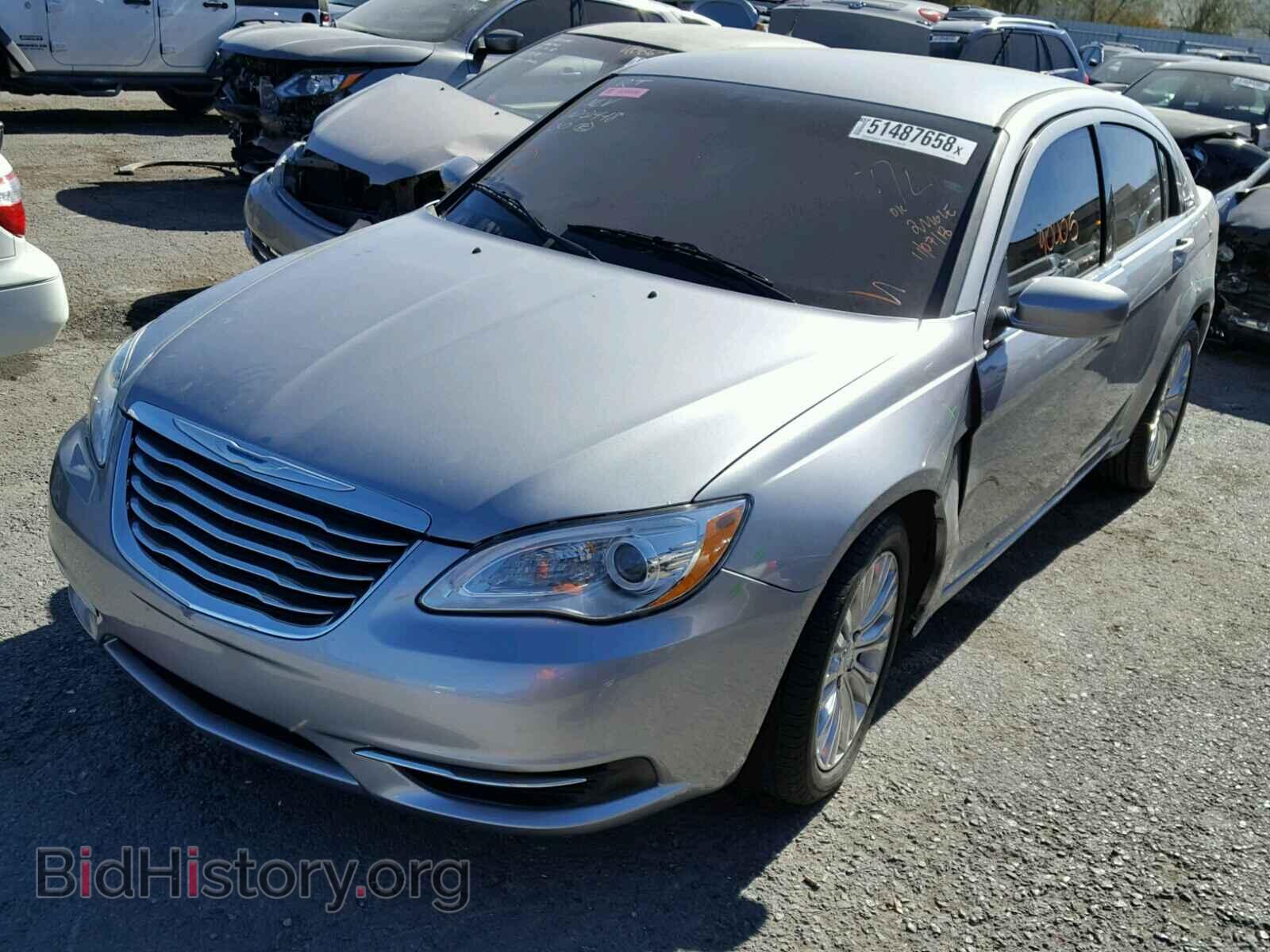 2013 CHRYSLER 200 - VIN: 1C3CCBAB8DN671154 - Photo 2