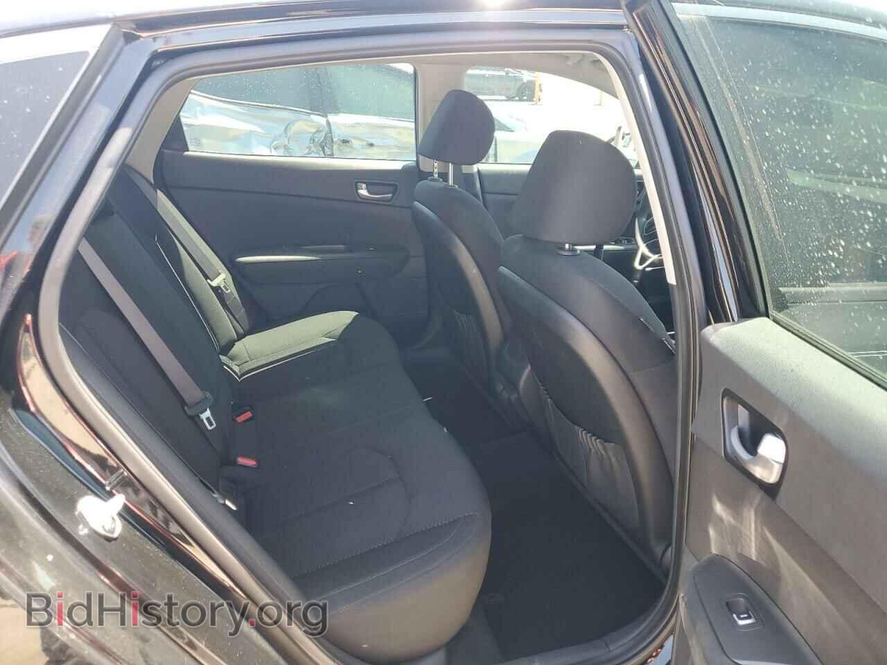 2017 KIA OPTIMA - VIN: KNAGT4L35H5161216 - Фото 10