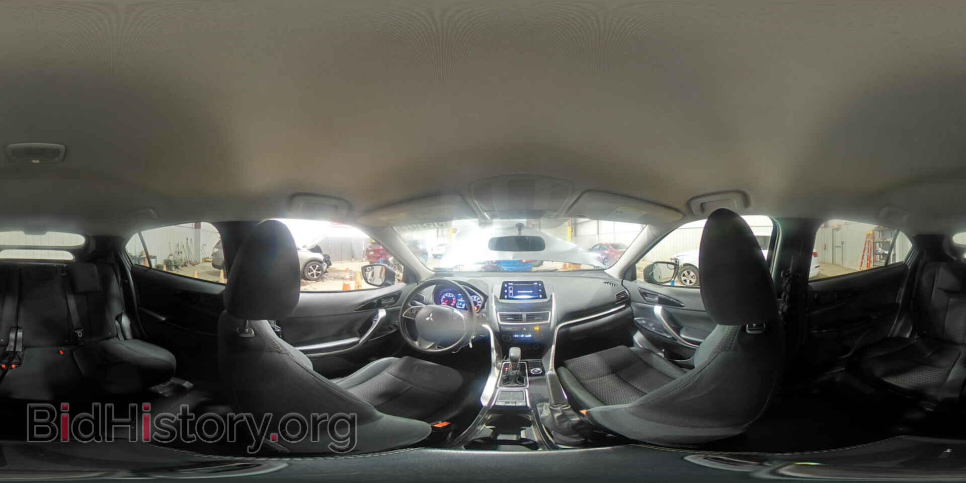 2018 MITSUBISHI ECLIPSE - VIN: JA4AT4AA7JZ066563 - Photo 15