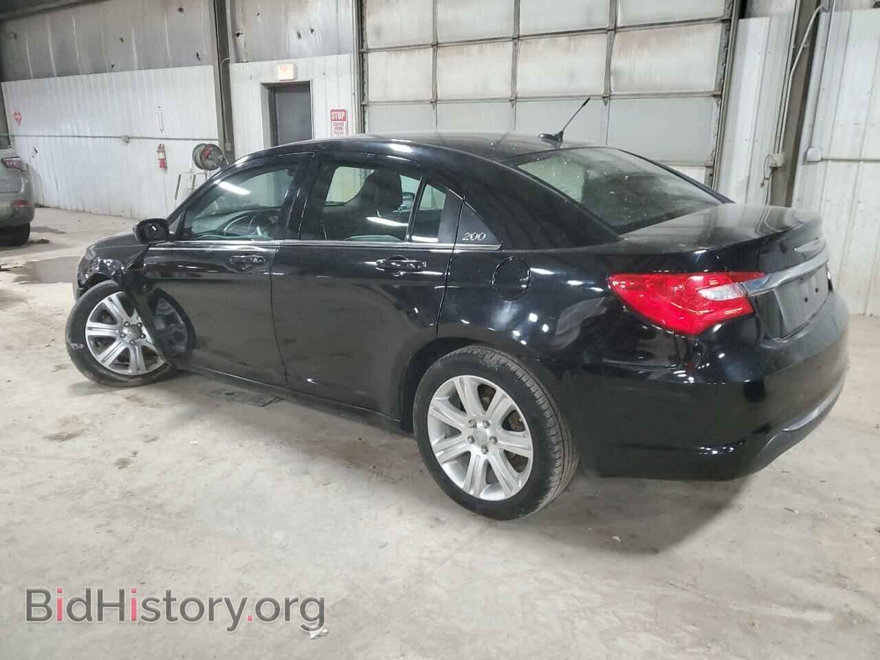2012 CHRYSLER 200 - VIN: 1C3CCBBB4CN124945 - Фото 2