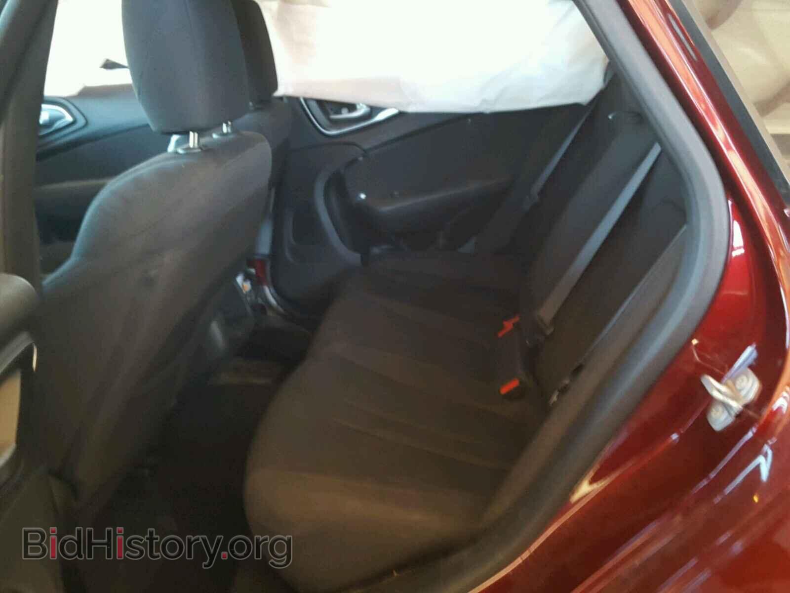 2015 CHRYSLER 200 - VIN: 1C3CCCAB0FN729413 - Фото 6