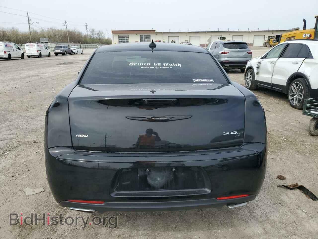 2016 CHRYSLER 300 - VIN: 2C3CCAGG4GH329209 - Фото 6
