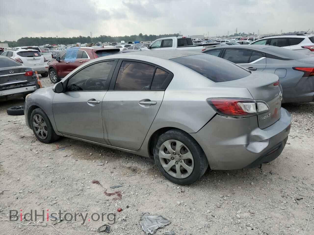 2011 MAZDA 3 - VIN: JM1BL1UF7B1449774 - Фото 2