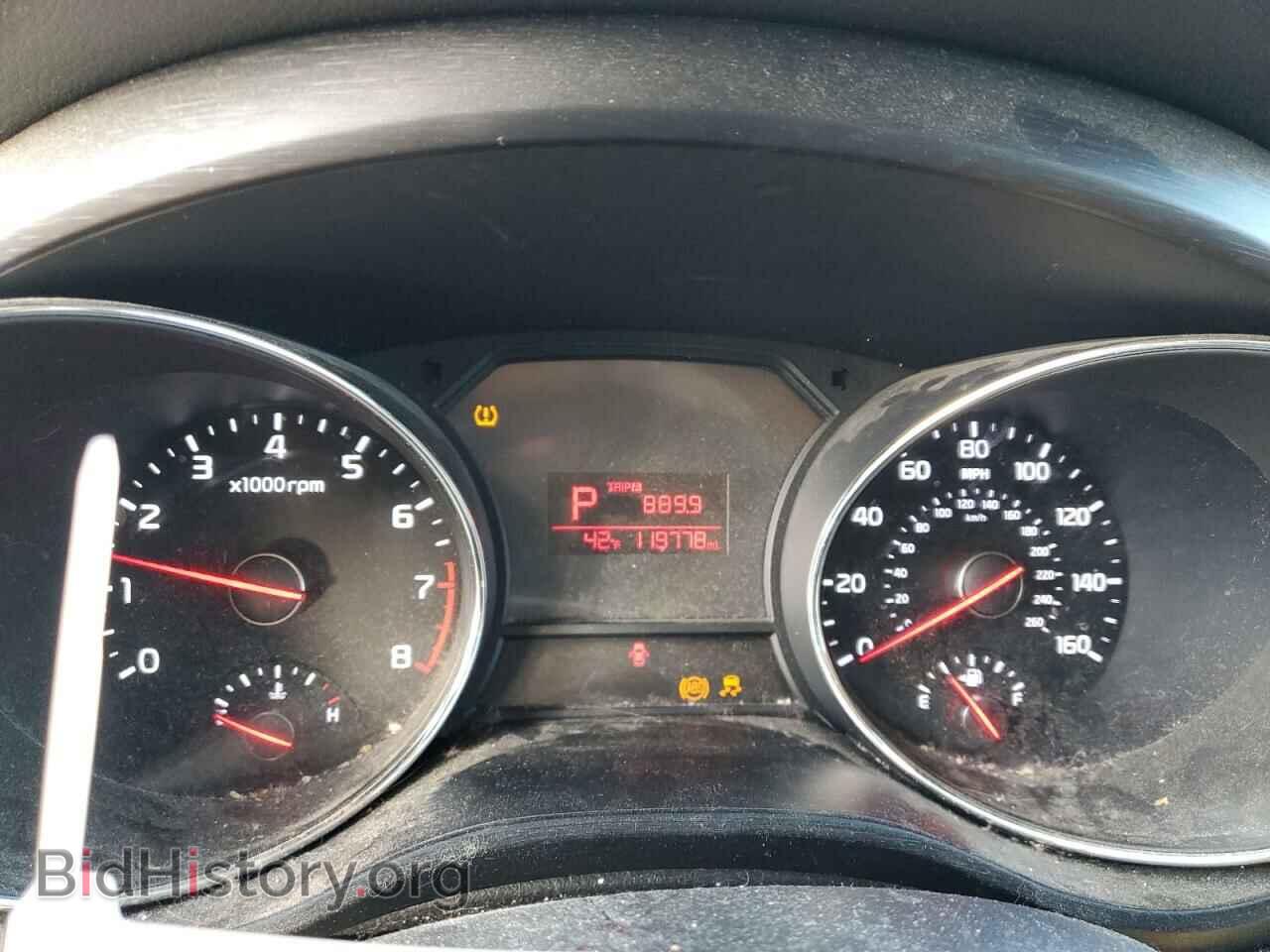 2016 KIA All Models - VIN: KNDMB5C19G6191180 - Фото 9
