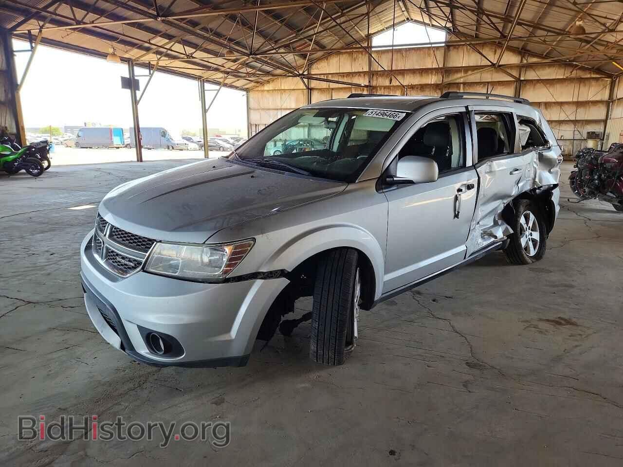 Фотография 3D4PG1FG5BT551215 - DODGE JOURNEY 2011