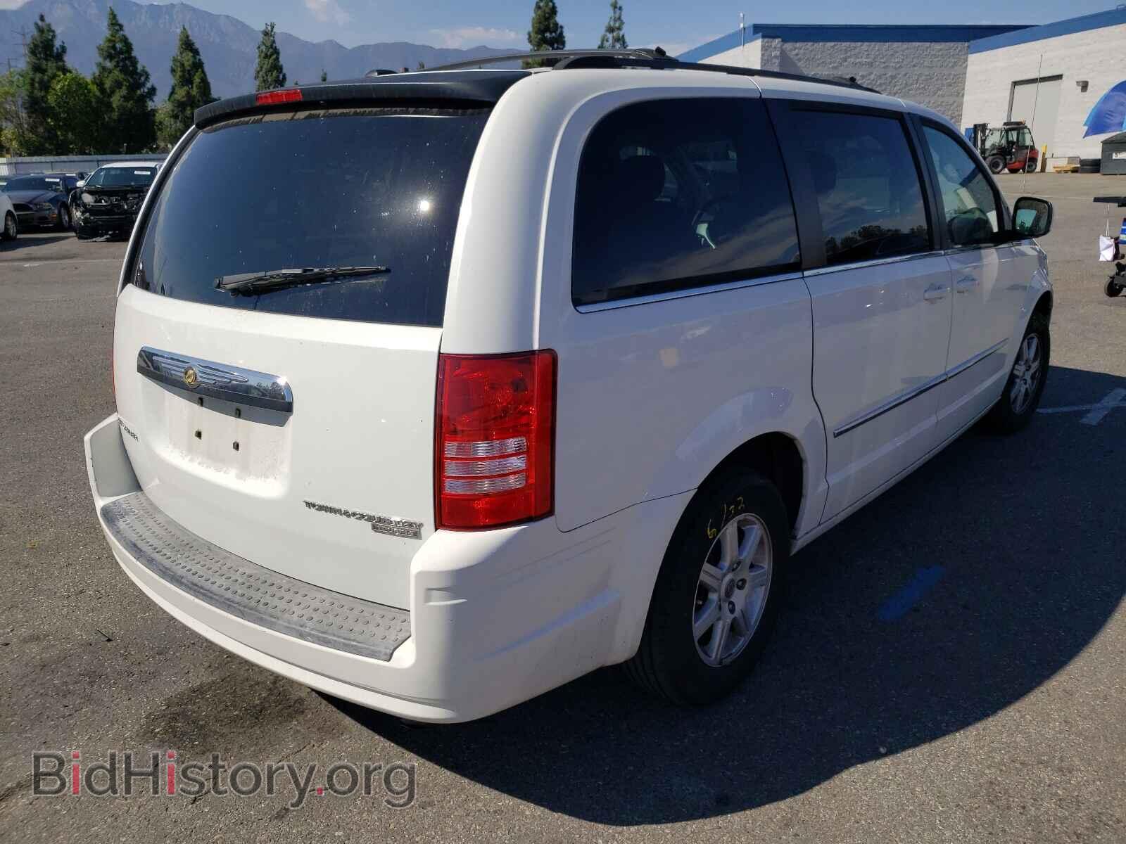 2010 CHRYSLER MINIVAN - VIN: 2A4RR5D18AR213938 - Photo 4
