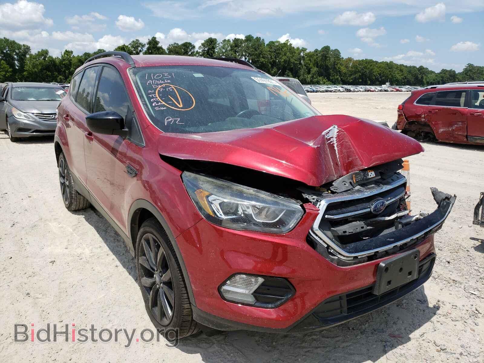 Фотография 1FMCU0GD9HUF07358 - FORD ESCAPE 2017