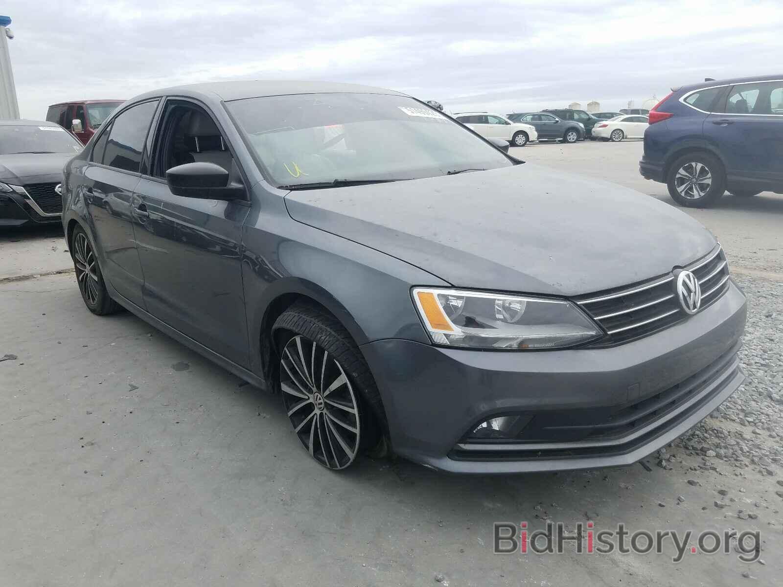 Фотография 3VWD17AJ7GM395040 - VOLKSWAGEN JETTA 2016