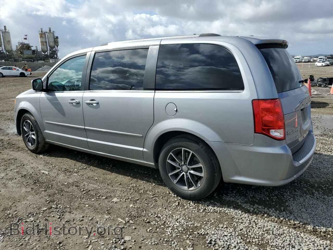 2017 DODGE CARAVAN - VIN: 2C4RDGCG3HR861235 - Фото 2
