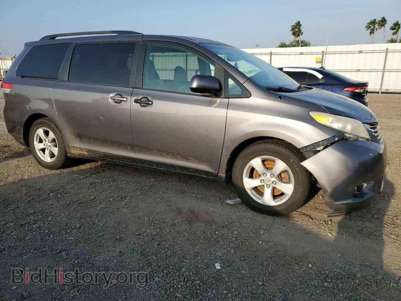 2011 TOYOTA All Models - VIN: 5TDKK3DC2BS175844 - Фото 4