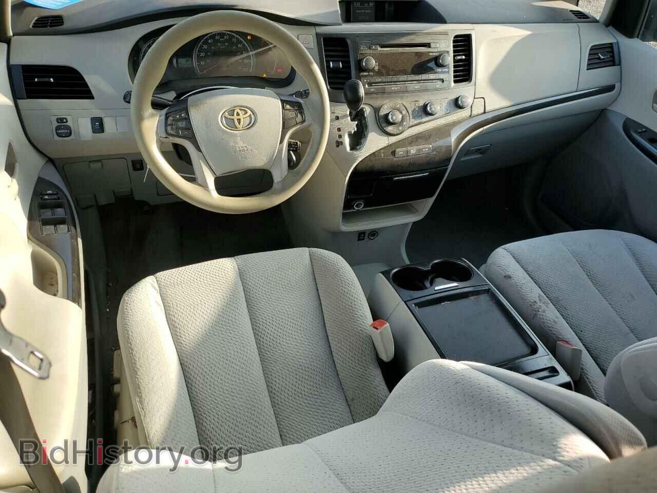 2011 TOYOTA All Models - VIN: 5TDKK3DC2BS175844 - Фото 8