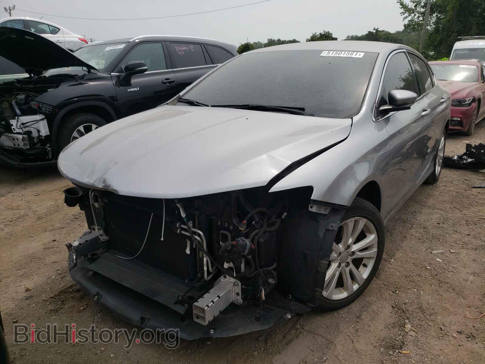 2015 CHRYSLER 200 - VIN: 1C3CCCAB8FN608130 - Фото 2