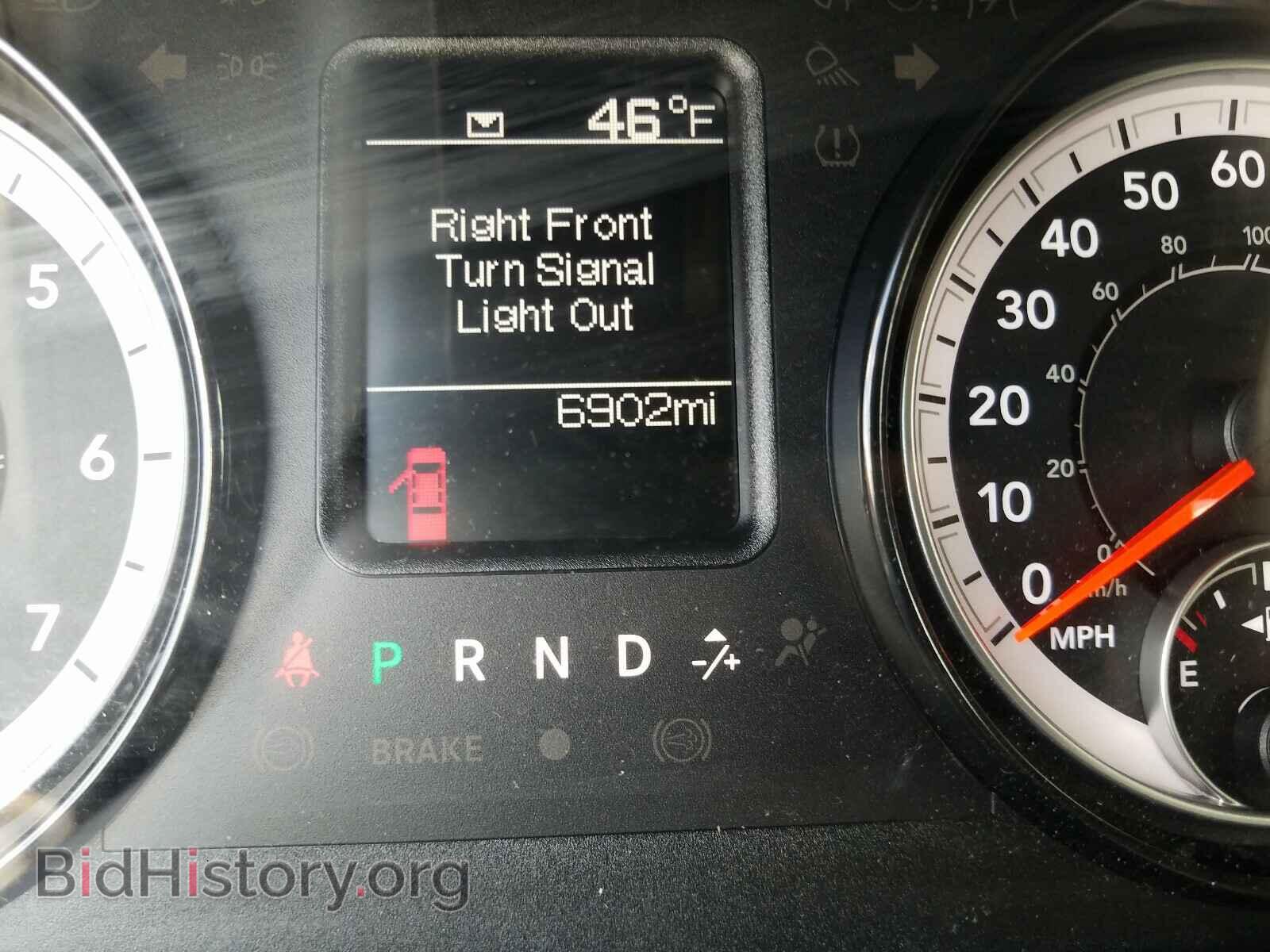 2020 RAM 1500 CLASS - VIN: 3C6JR6DTXLG144020 - Фото 8