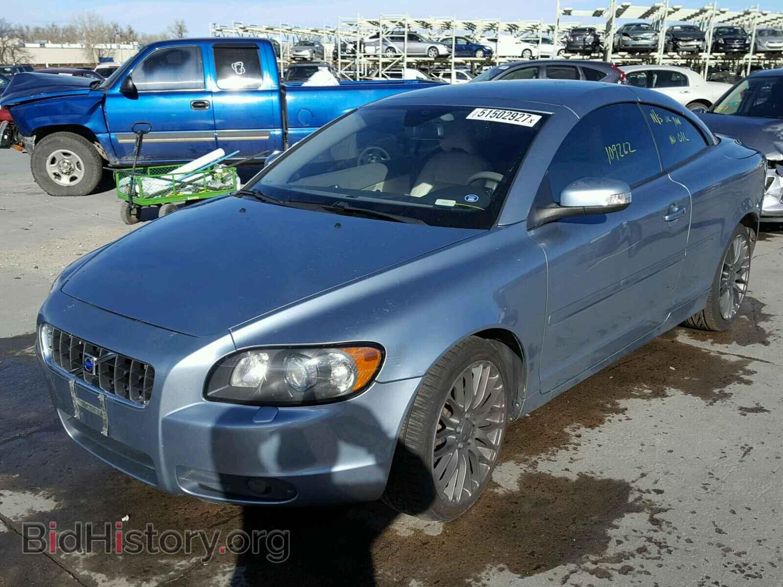 2008 VOLVO C70 - VIN: YV1MC67238J045288 - Фото 2