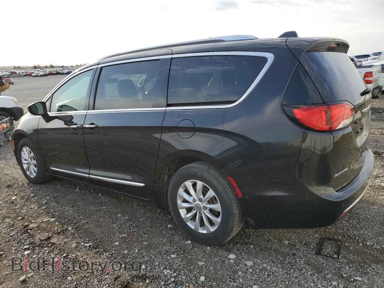 2019 CHRYSLER PACIFICA - VIN: 2C4RC1BG2KR731018 - Фото 2