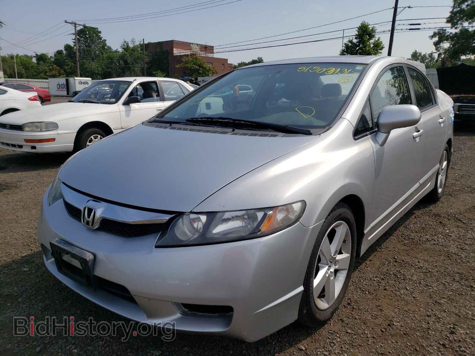 2011 HONDA CIVIC - VIN: 19XFA1F89BE027234 - Фото 2