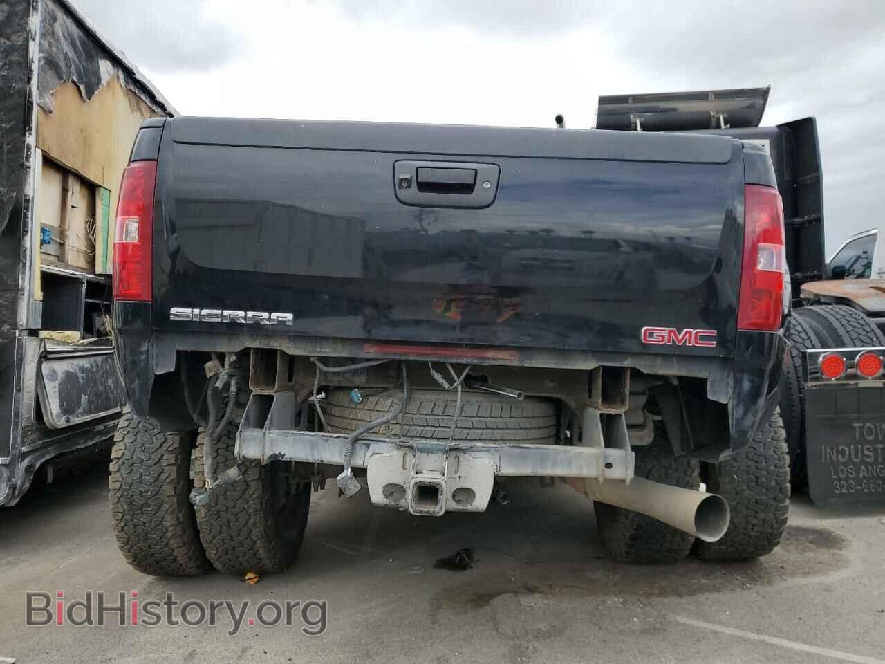 2013 GMC SIERRA - VIN: 1GT426C86DF157552 - Фото 13