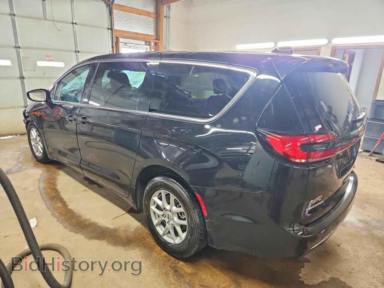 2024 CHRYSLER PACIFICA - VIN: 2C4RC1BG2RR151598 - Photo 2