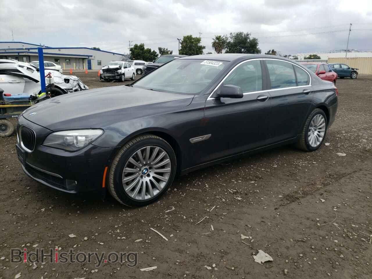 Фотография WBAKA8C51CDS99990 - BMW 7 SERIES 2012