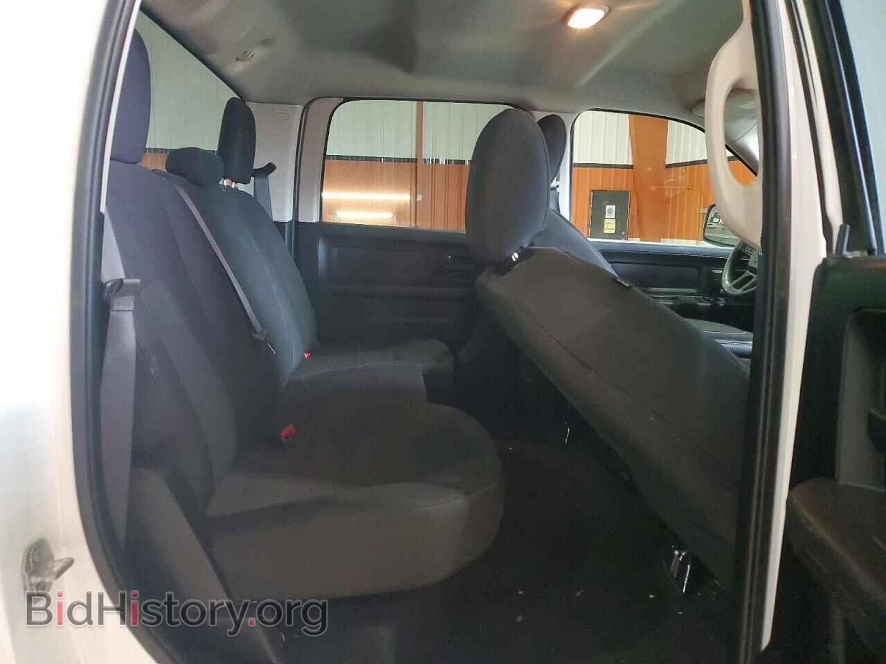 2019 RAM 1500 - VIN: 3C6RR7KT8KG731343 - Фото 10
