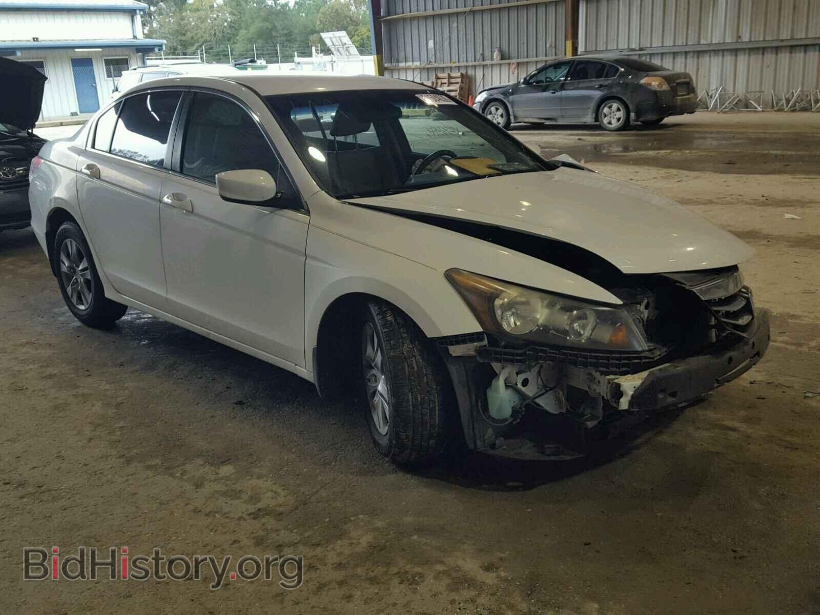 Photo 1HGCP2F61BA117035 - HONDA ACCORD SE 2011