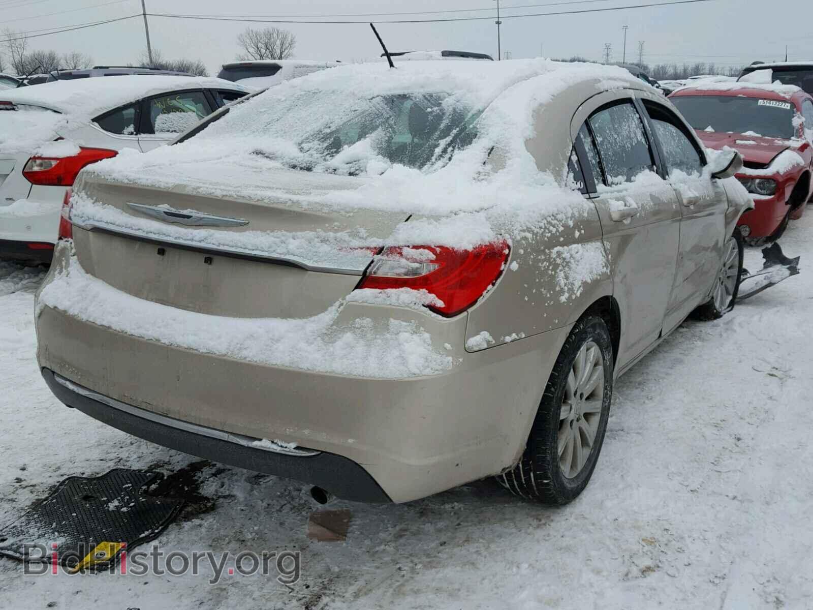 2013 CHRYSLER 200 - VIN: 1C3CCBBB7DN578740 - Фото 4