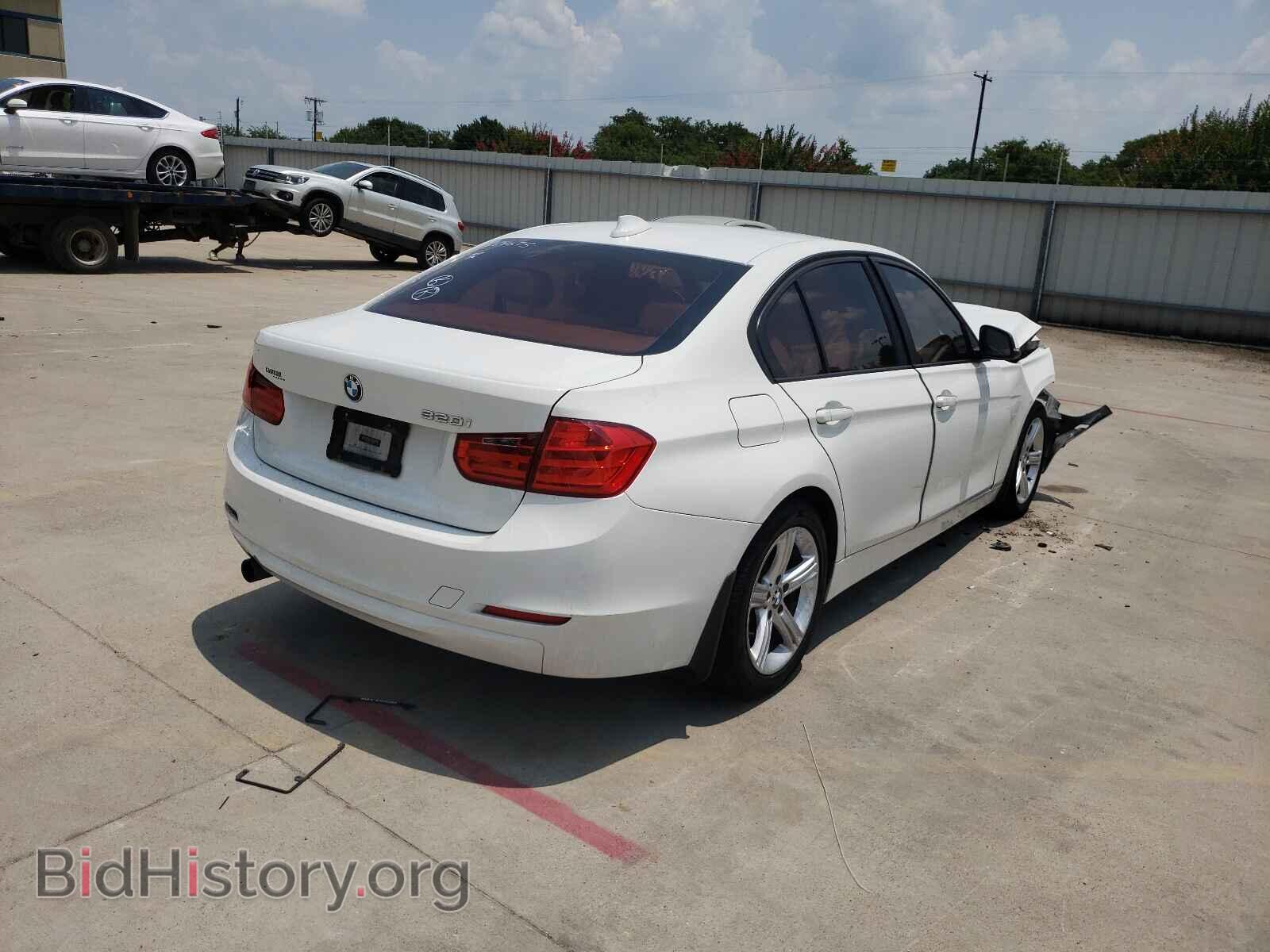 2014 BMW 3 SERIES - VIN: WBA3B1C51EP679857 - Фото 4