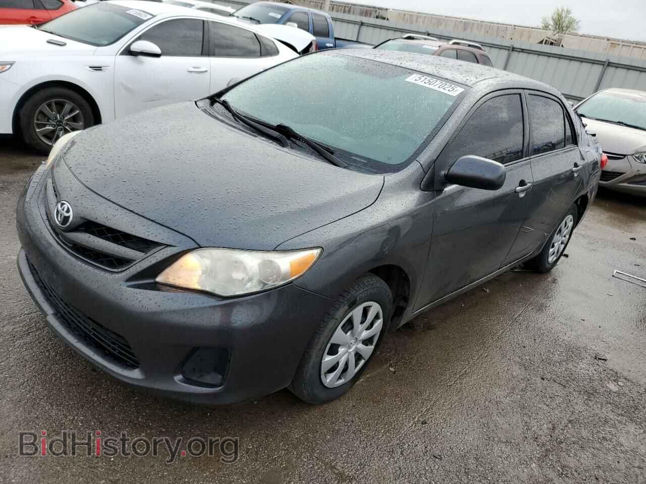 Photo 2T1BU4EEXBC714042 - TOYOTA COROLLA 2011