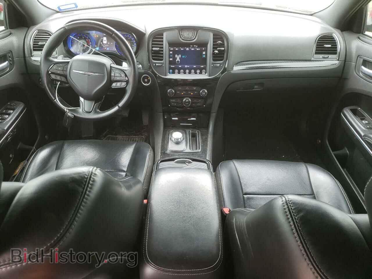 2017 CHRYSLER 300 - VIN: 2C3CCABT5HH511992 - Фото 8
