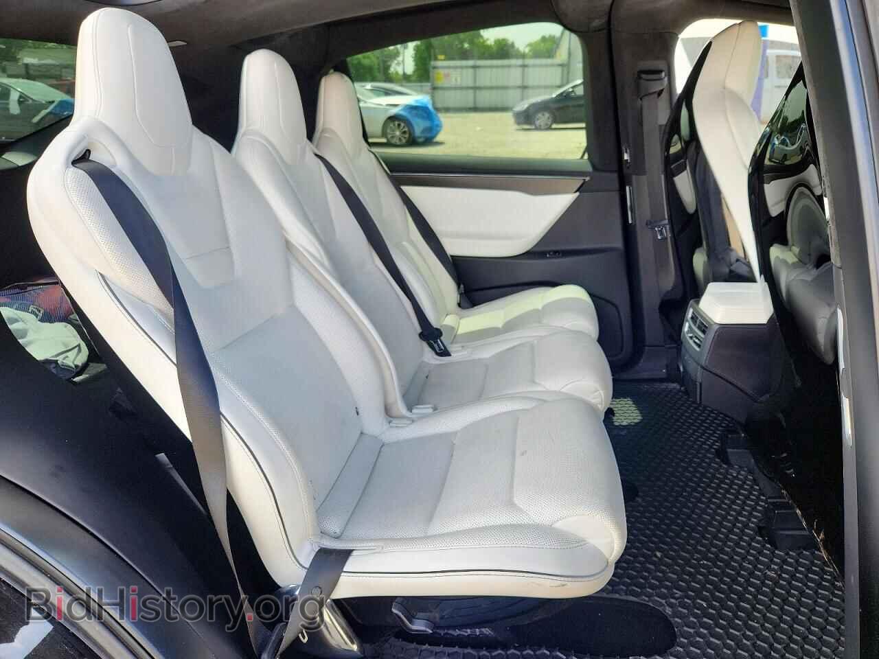 2016 TESLA MODEL X - VIN: 5YJXCAE4XGFS00788 - Photo 11