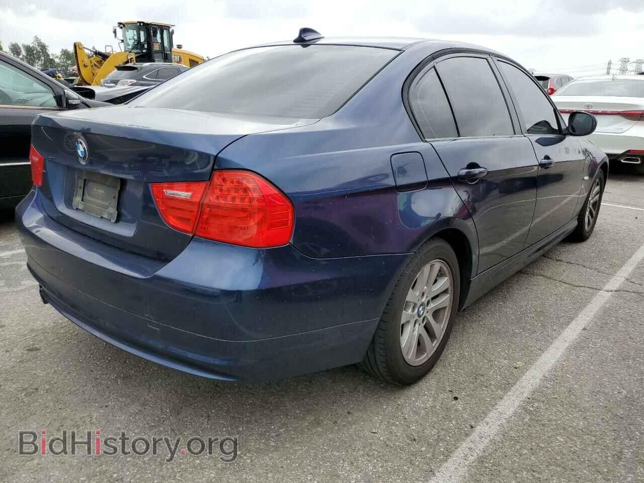 2011 BMW 3 SERIES - VIN: WBAPH5C50BF093434 - Фото 3