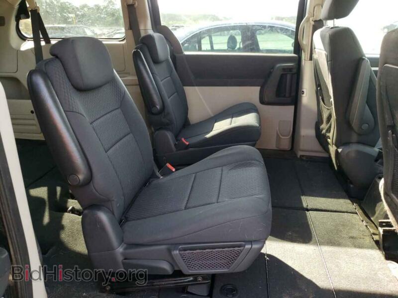 2010 Dodge CARAVAN (VIN 2D4RN4DE1AR143992) — фото 6 из 10
