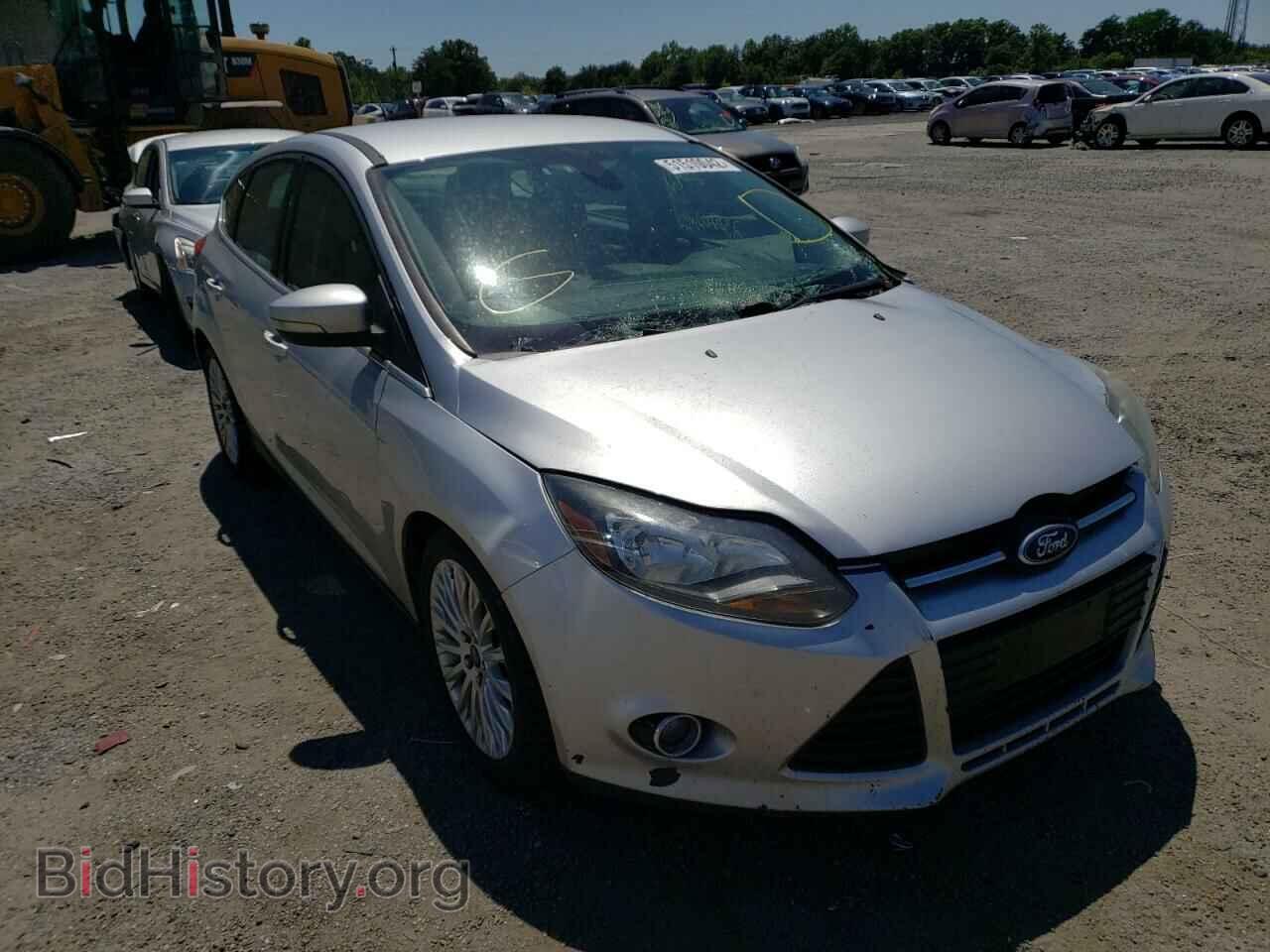 Photo 1FAHP3N27CL472876 - FORD FOCUS 2012
