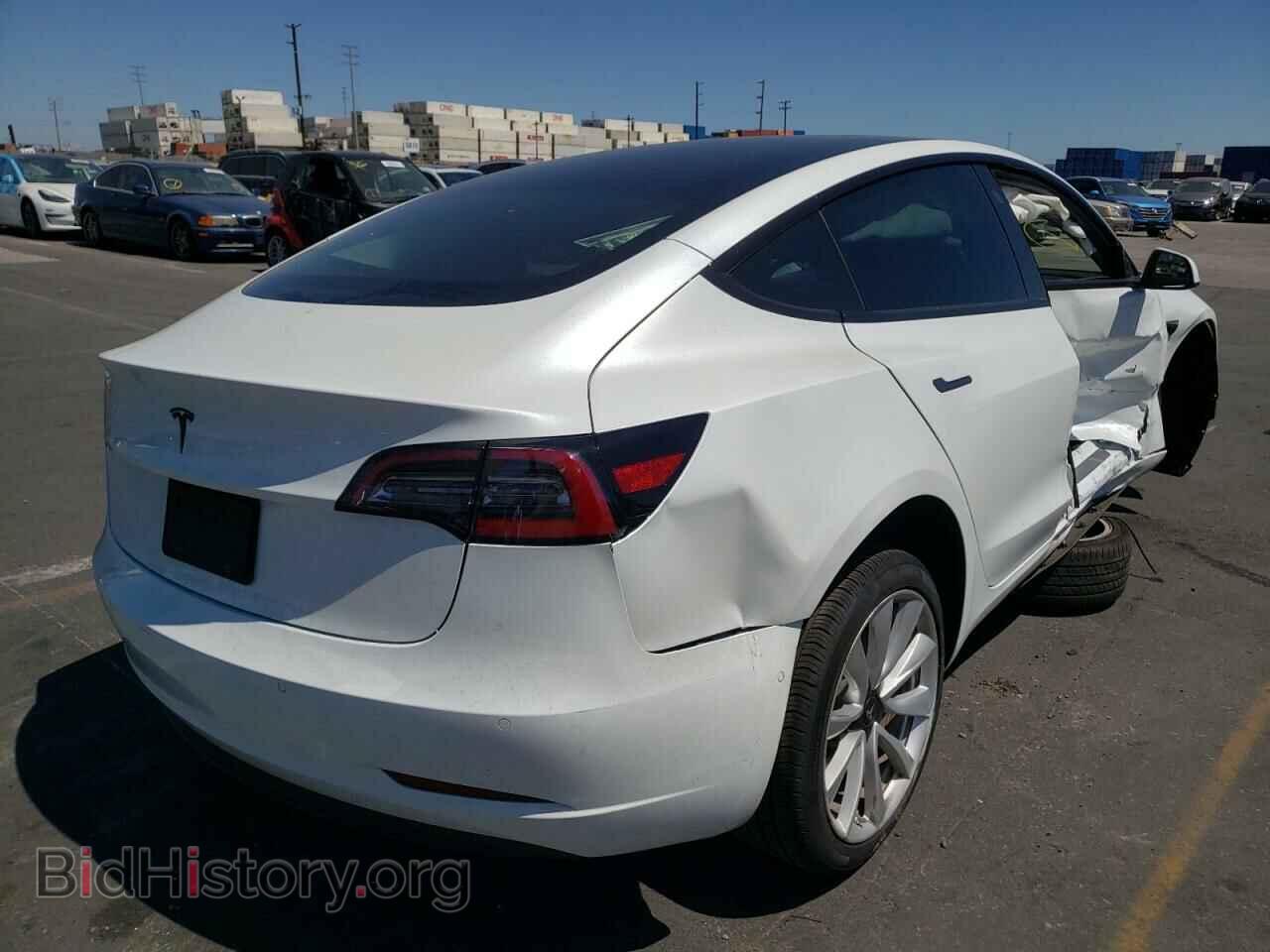 2019 TESLA MODEL 3 - VIN: 5YJ3E1EAXKF476587 - Photo 4