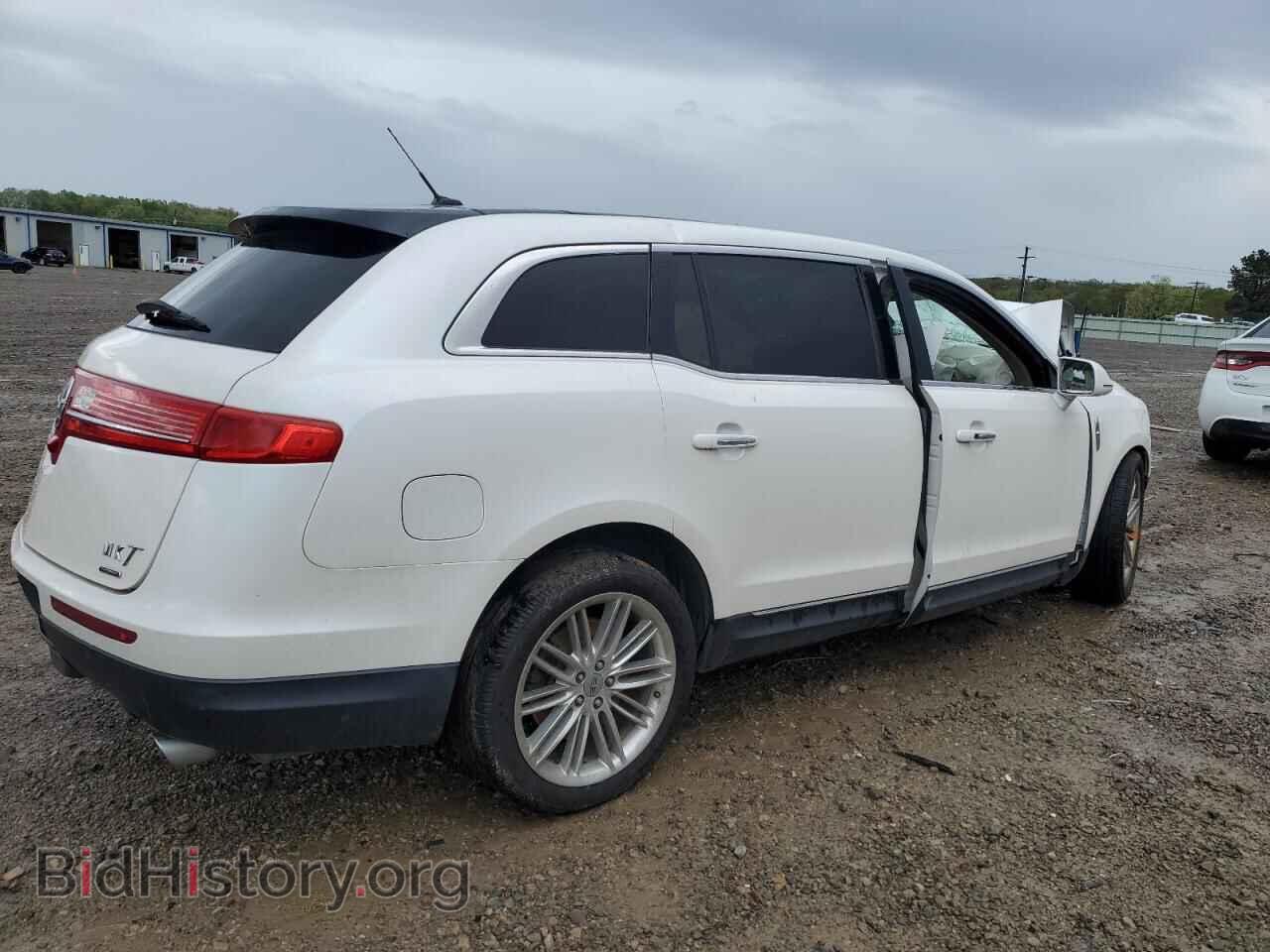 2014 LINCOLN MKT - VIN: 2LMHJ5AT2EBL58888 - Фото 3