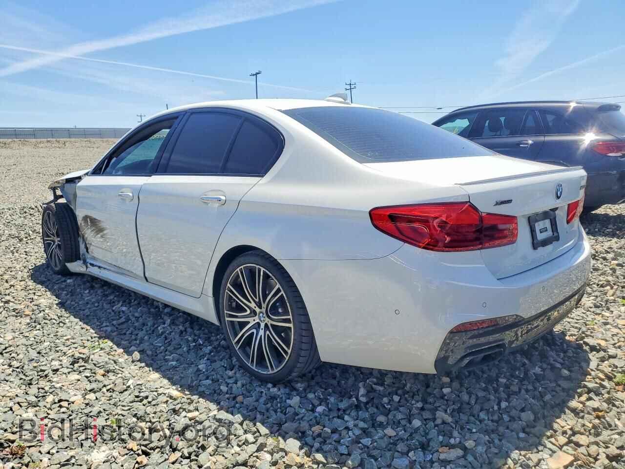2018 BMW M5 - VIN: WBAJB9C59JB286847 - Photo 2