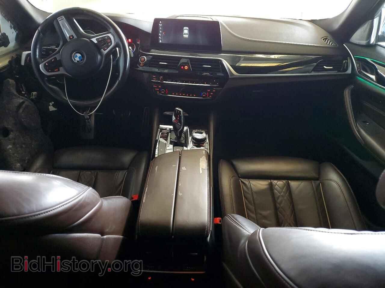 2018 BMW M5 - VIN: WBAJB9C59JB286847 - Photo 8