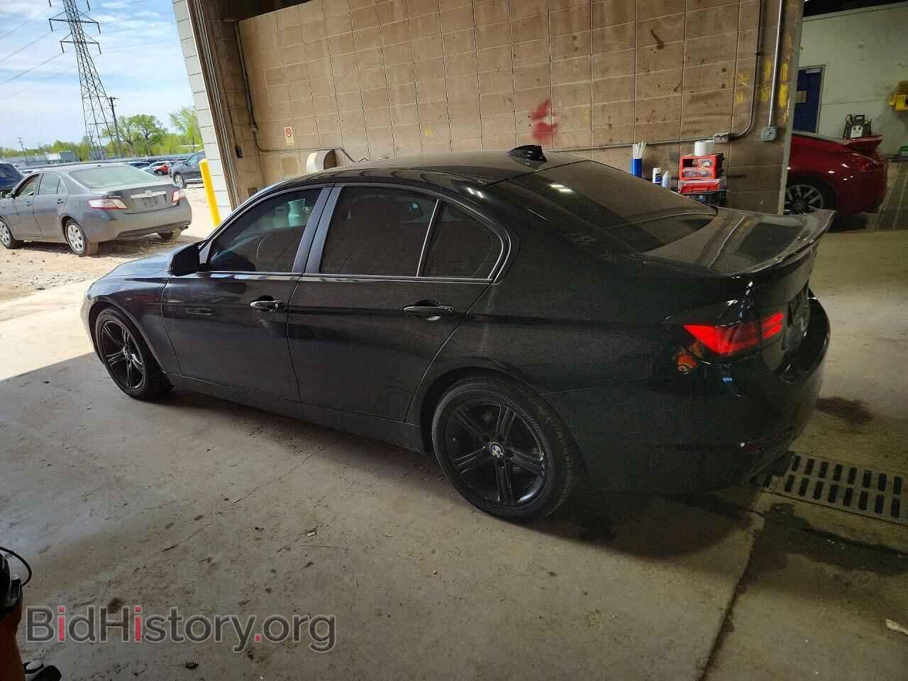 2015 BMW 3 SERIES - VIN: WBA3C1C51FP852811 - Фото 2