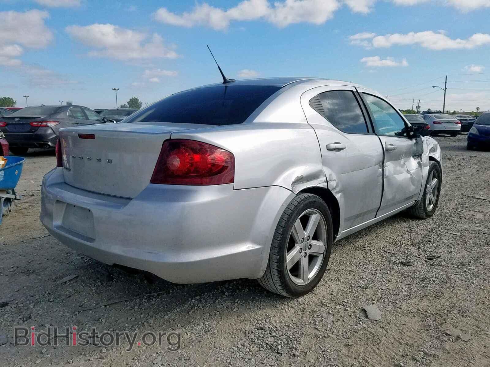 2011 DODGE AVENGER - VIN: 1B3BD1FB6BN558681 - Фото 4