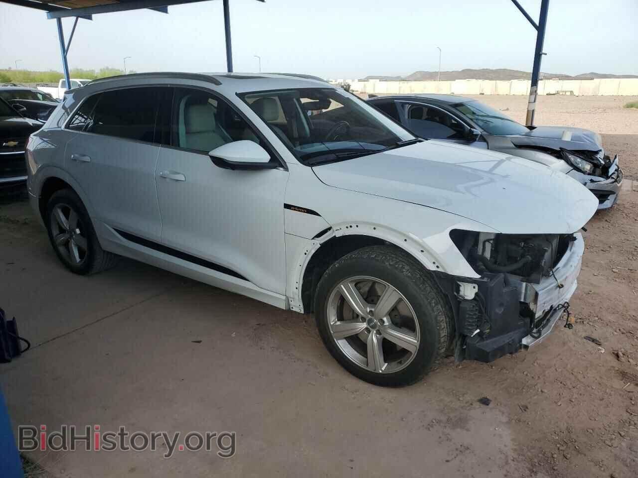 2019 AUDI E-TRON - VIN: WA1VAAGEXKB014256 - Фото 4
