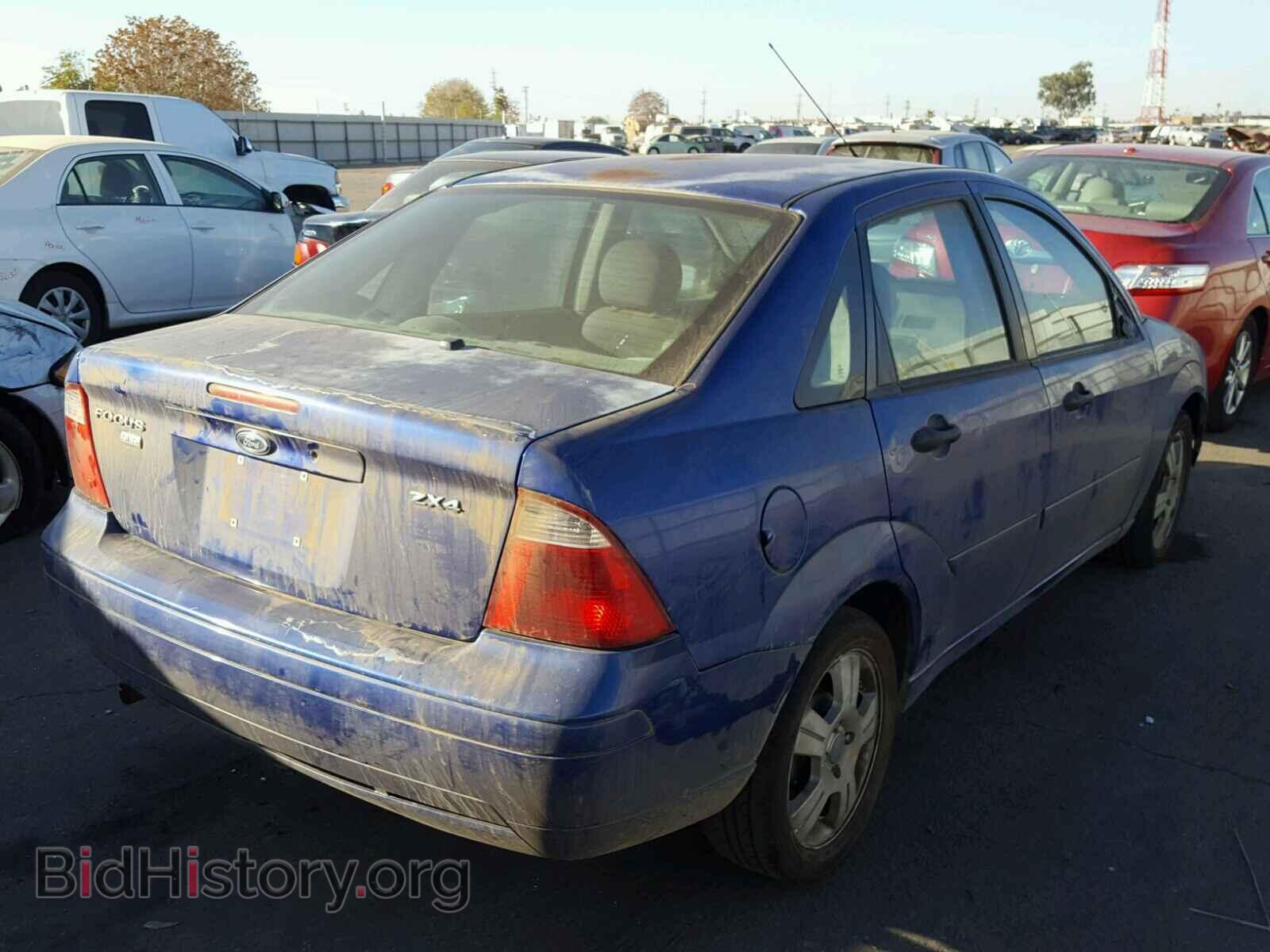 2005 FORD FOCUS - VIN: 1FAFP34N55W138429 - Фото 4