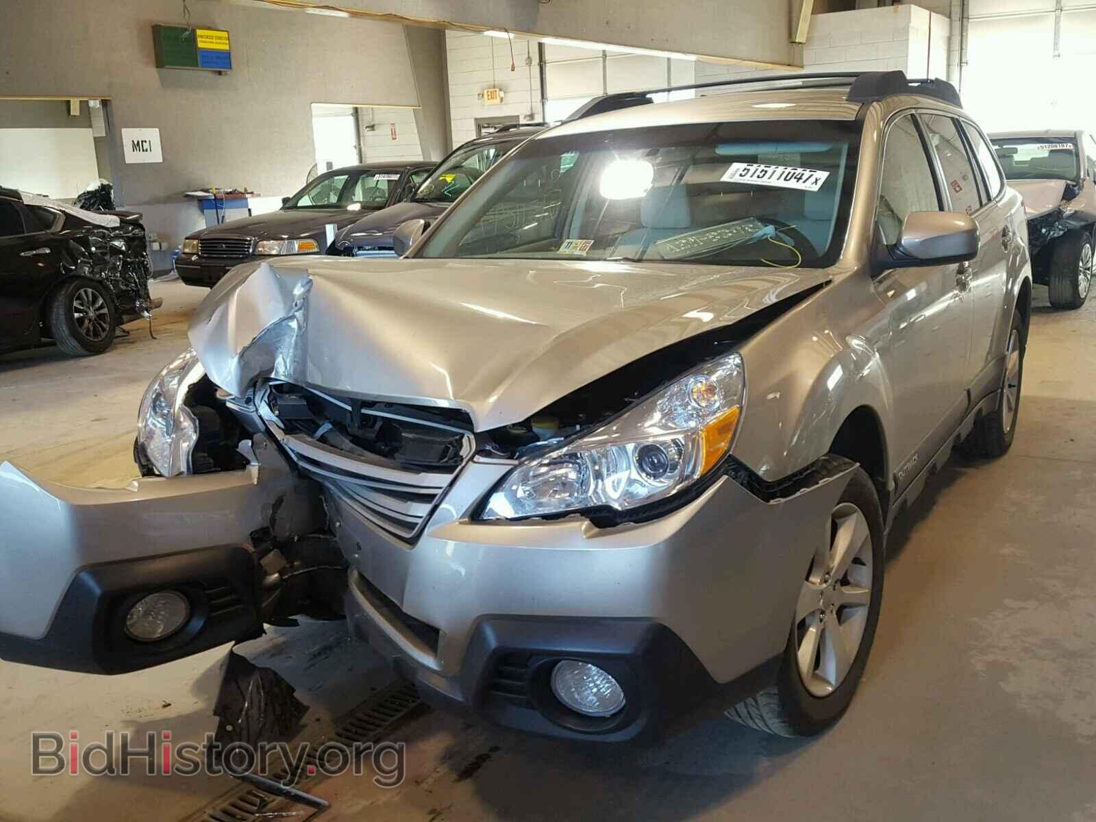 2014 SUBARU OUTBACK - VIN: 4S4BRCCC4E3219051 - Фото 2